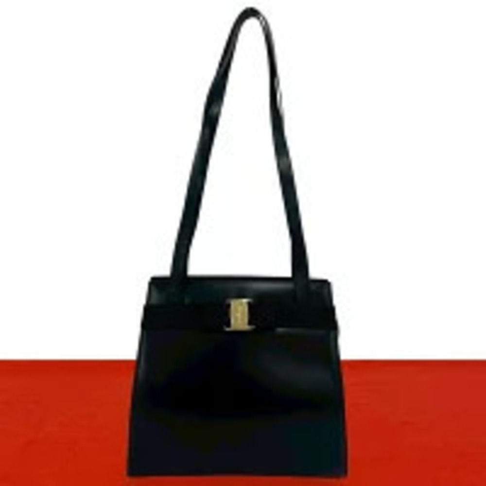 Salvatore Ferragamo Vara Ribbon Calf Leather Semi Shoulder Red Black